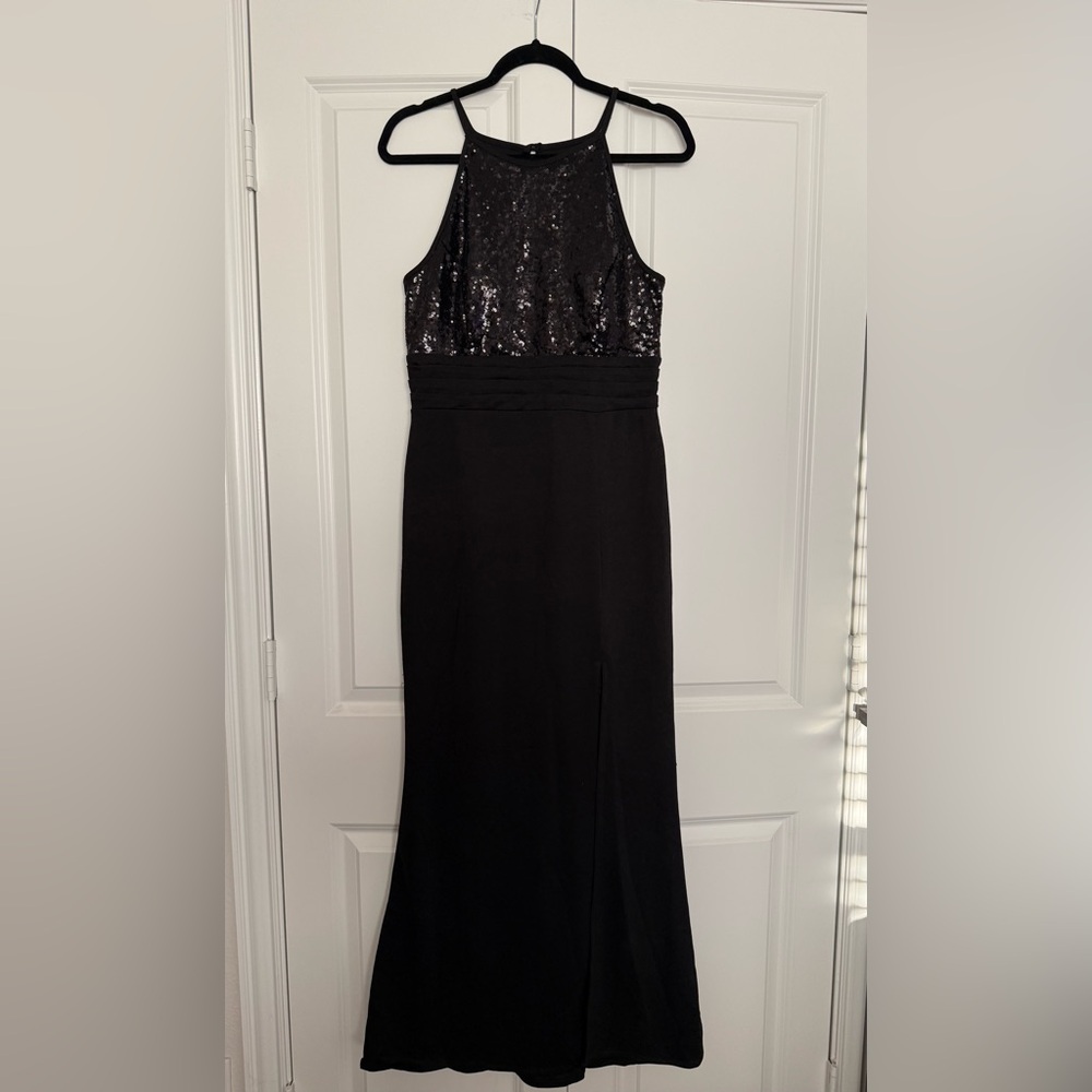 Elegant Black Sequin Evening Dress